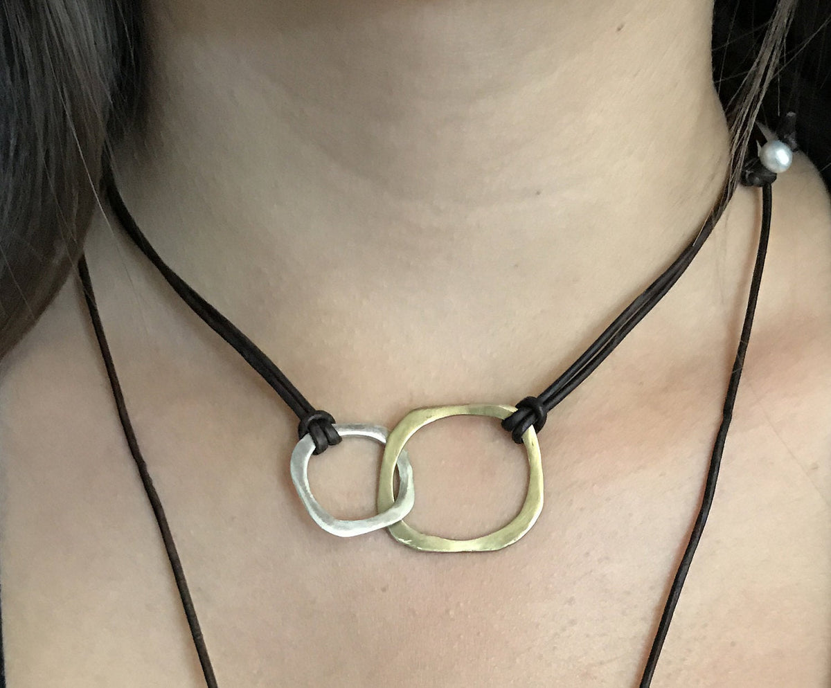 STRONG VOID LEATHER NECKLACE OUR's-