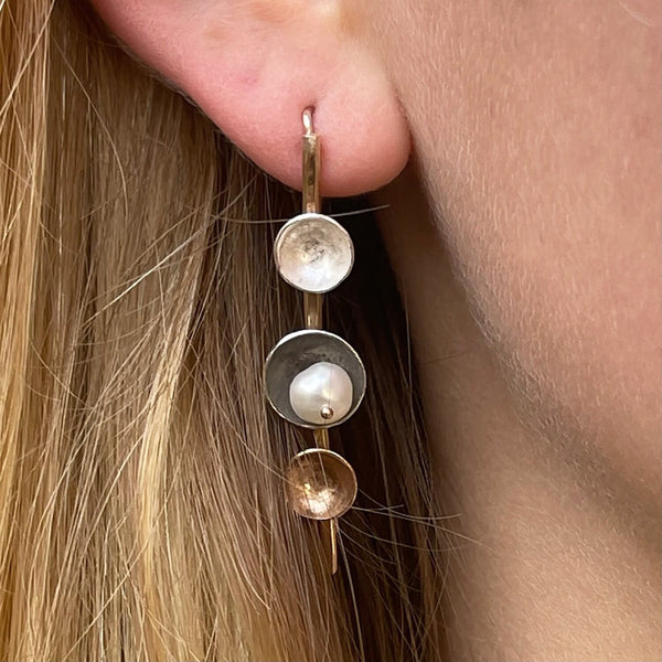 Mixed Metal 3 Pod Pearl Earrings